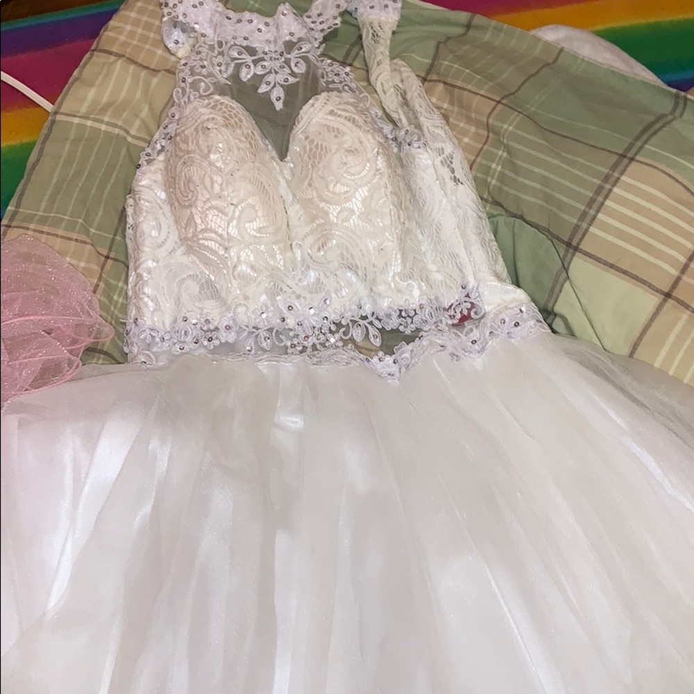 HALTER TOP PROM DRESS